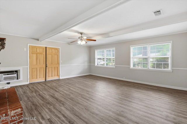 5137 Meadow Oaks Park Drive, Jackson, MS 39211