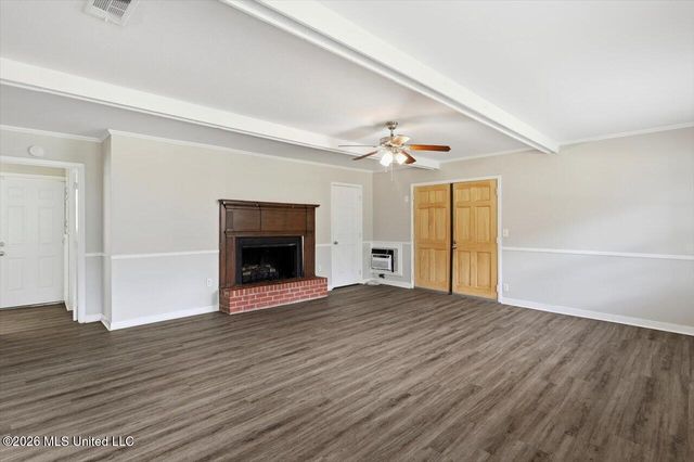 5137 Meadow Oaks Park Drive, Jackson, MS 39211
