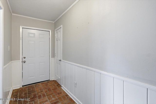 5137 Meadow Oaks Park Drive, Jackson, MS 39211