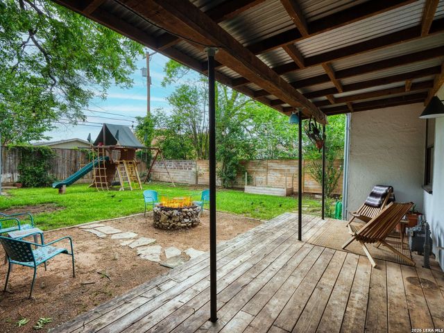 213 Donaldson Avenue, San Antonio, TX 78201