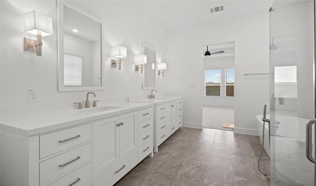 1822 S Wildflower Drive, Deer Park, TX 77536