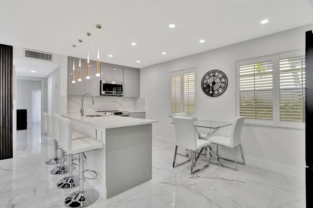 450 Normandy J, Delray Beach, FL 33484