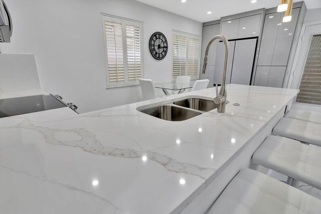 450 Normandy J, Delray Beach, FL 33484