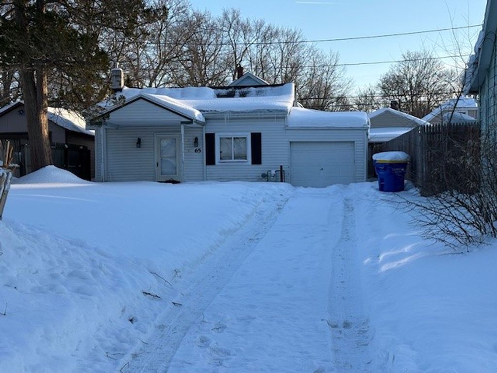 65 Wheeldon Drive, Greece, NY 14616