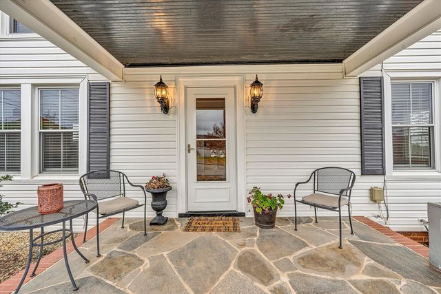 40 High ST, Rocky Mount, VA 24151