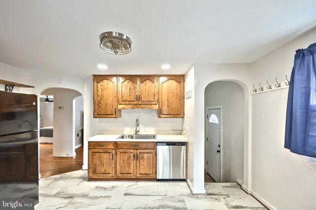 1036 SMITH HILL RD, York, PA 17408