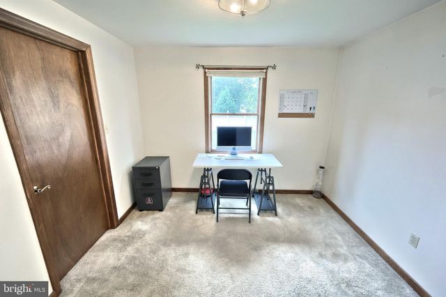 1036 SMITH HILL RD, York, PA 17408