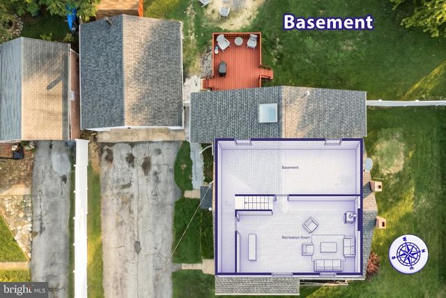 1036 SMITH HILL RD, York, PA 17408