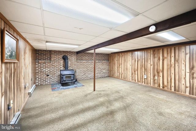 1036 SMITH HILL RD, York, PA 17408