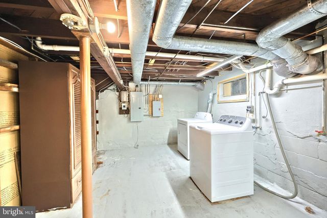 1036 SMITH HILL RD, York, PA 17408
