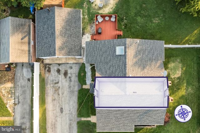 1036 SMITH HILL RD, York, PA 17408