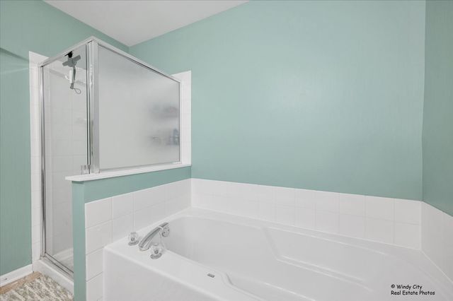 2631 N Greenwood Avenue, Arlington Heights, IL 60004