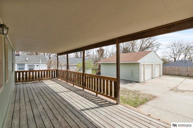 6073 Franklin Street, Omaha, NE 68104