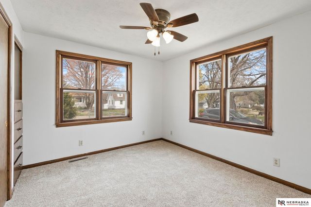 6073 Franklin Street, Omaha, NE 68104