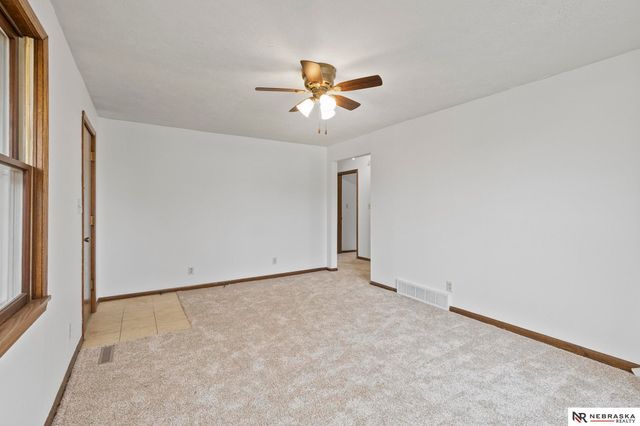 6073 Franklin Street, Omaha, NE 68104