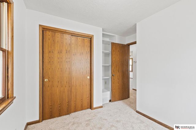 6073 Franklin Street, Omaha, NE 68104