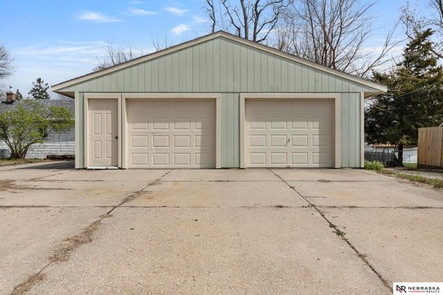 6073 Franklin Street, Omaha, NE 68104