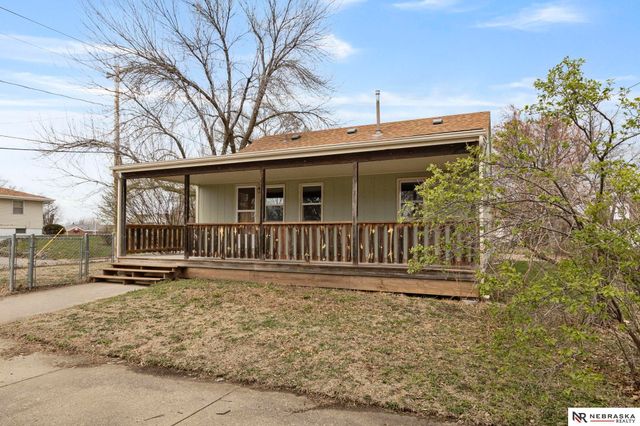 6073 Franklin Street, Omaha, NE 68104