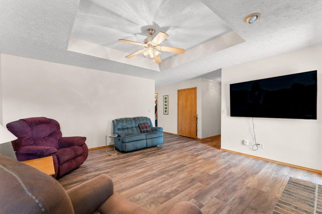 1482 N Osburn Lane, Nixa, MO 65714