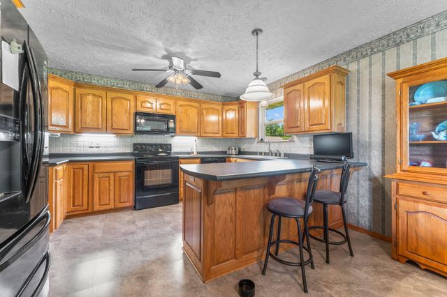 1482 N Osburn Lane, Nixa, MO 65714