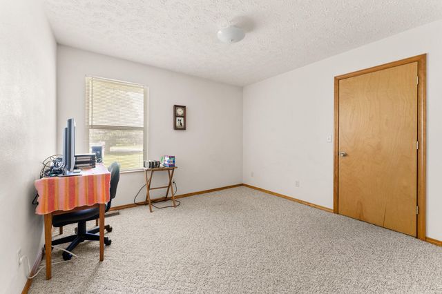1482 N Osburn Lane, Nixa, MO 65714