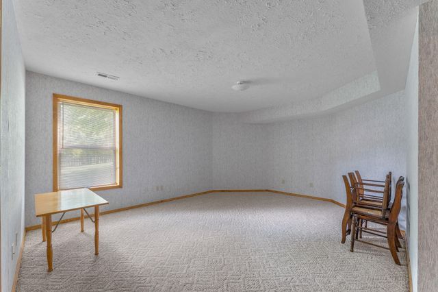 1482 N Osburn Lane, Nixa, MO 65714