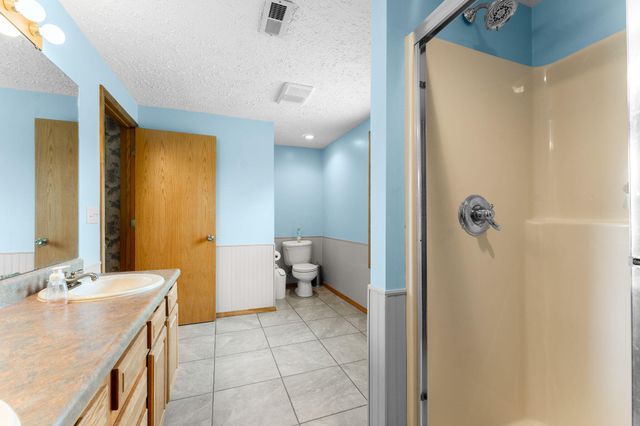 1482 N Osburn Lane, Nixa, MO 65714