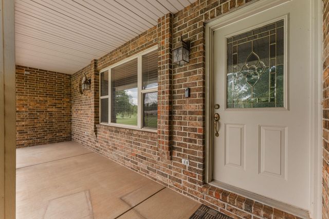 1482 N Osburn Lane, Nixa, MO 65714