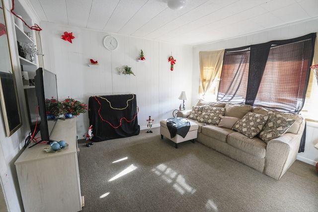 16 Depot Square, Leominster, MA 01453