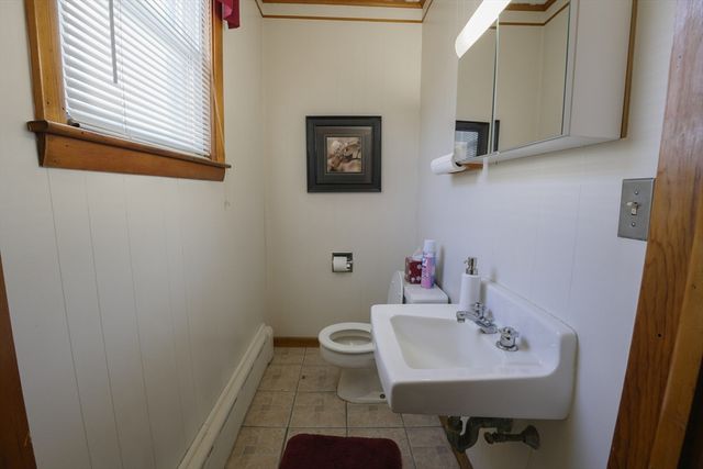 16 Depot Square, Leominster, MA 01453