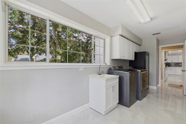 9102 S BAY DRIVE, Orlando, FL 32819