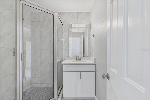 9102 S BAY DRIVE, Orlando, FL 32819