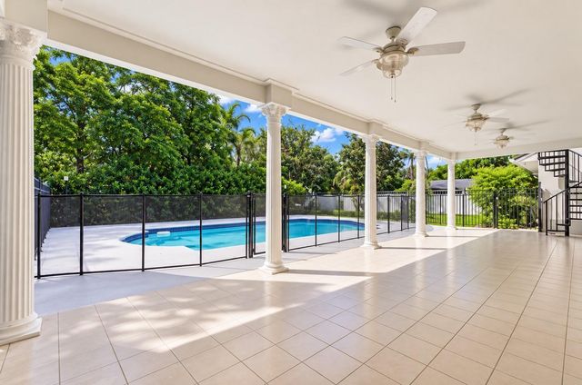 9102 S BAY DRIVE, Orlando, FL 32819