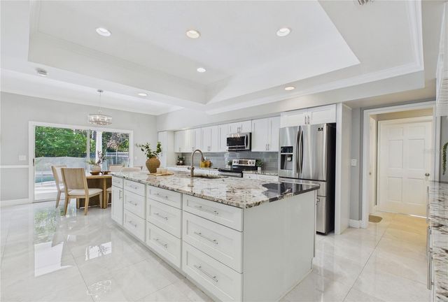 9102 S BAY DRIVE, Orlando, FL 32819