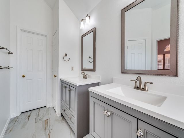 8724 Clearview Court, Plano, TX 75025