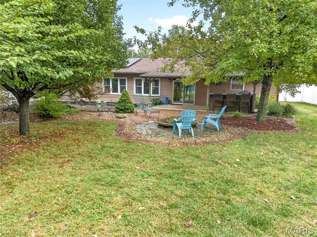 1446 Saint Thomas Road, Granite City, IL 62040