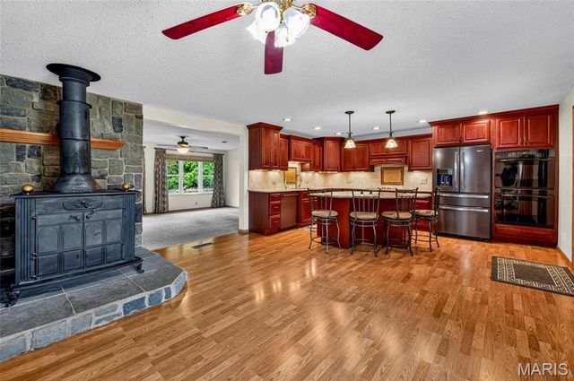 1446 Saint Thomas Road, Granite City, IL 62040