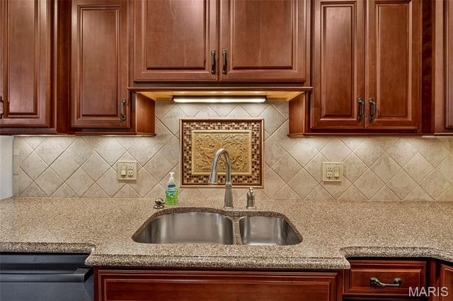 1446 Saint Thomas Road, Granite City, IL 62040