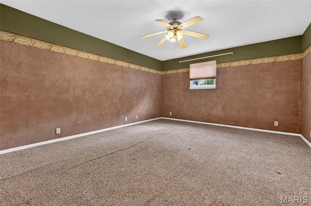 1446 Saint Thomas Road, Granite City, IL 62040
