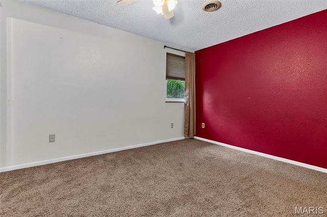 1446 Saint Thomas Road, Granite City, IL 62040