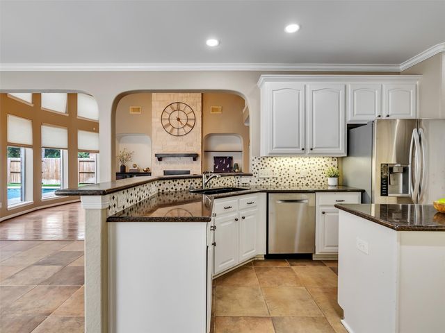 8106 Clearwater Crossing, Humble, TX 77396