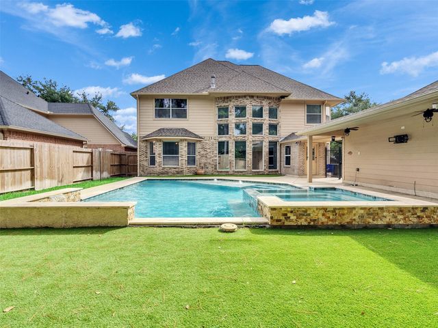 8106 Clearwater Crossing, Humble, TX 77396