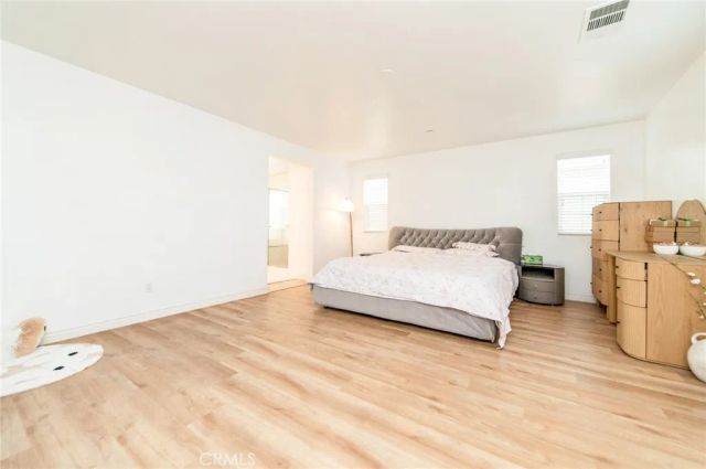 6043 Rosewood Way, Eastvale, CA 92880