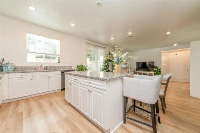 6043 Rosewood Way, Eastvale, CA 92880