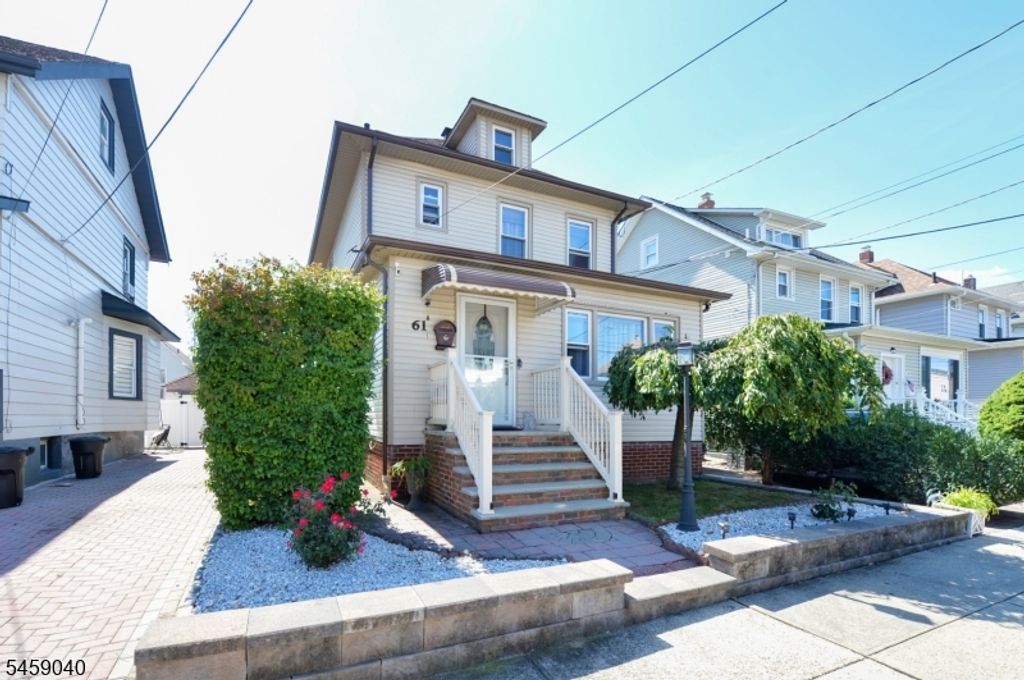 61 Bergen Ave, Clifton City, NJ 07011 — exterior