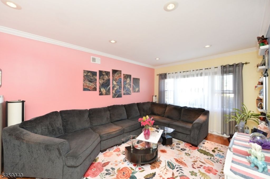 61 Bergen Ave, Clifton City, NJ 07011 — photo 3