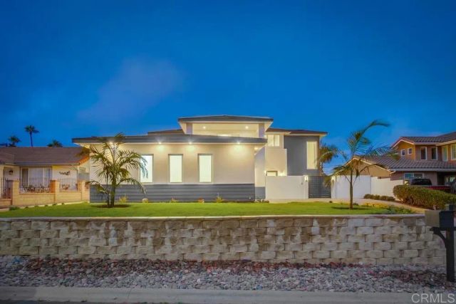 5380 Los Robles Drive, Carlsbad, CA 92008