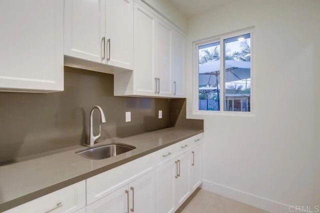 5380 Los Robles Drive, Carlsbad, CA 92008