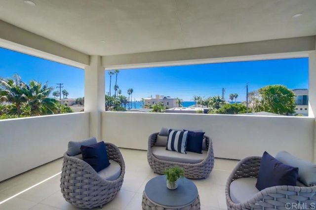 5380 Los Robles Drive, Carlsbad, CA 92008