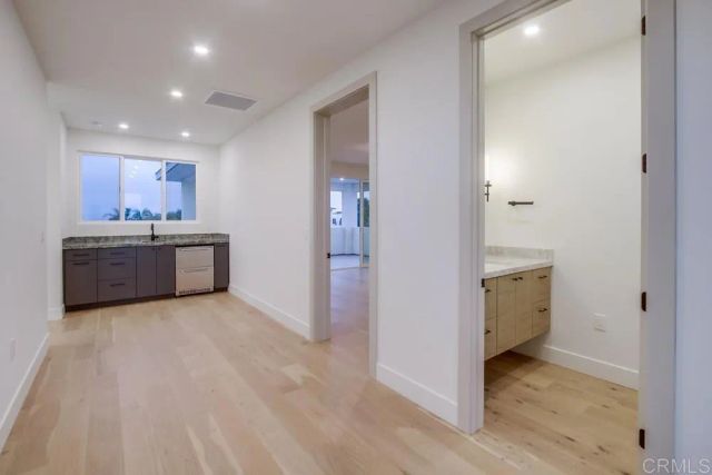 5380 Los Robles Drive, Carlsbad, CA 92008